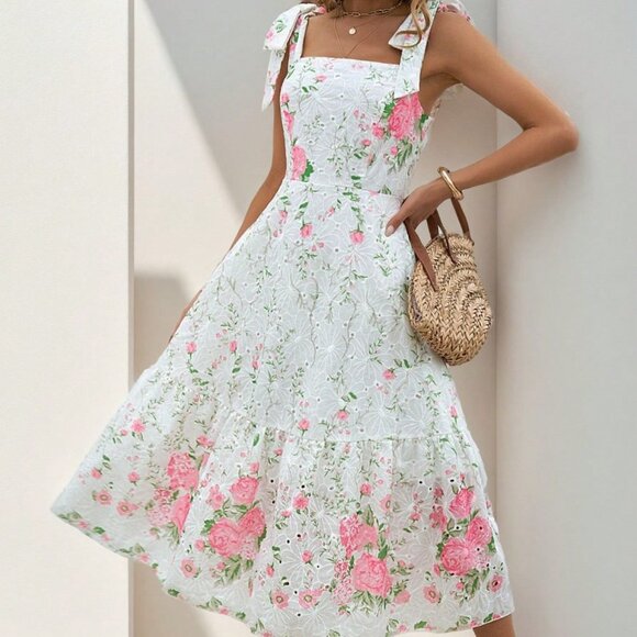 White Boho Women's Floral Square Neckline Ruffle Hem Spaghetti Strap Maxi Dress - Picture 6 of 6